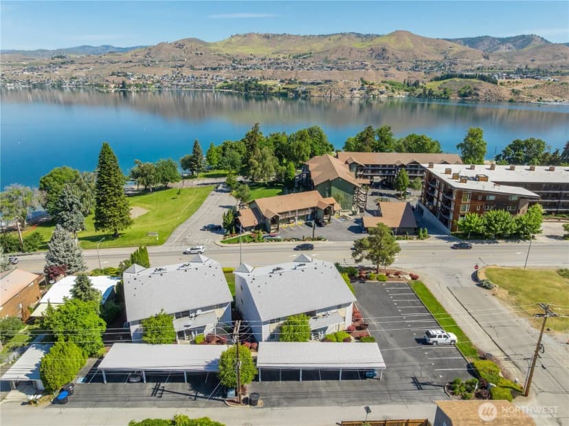 Property photo for 2307 W Woodin Avenue #1e, Chelan photo 34