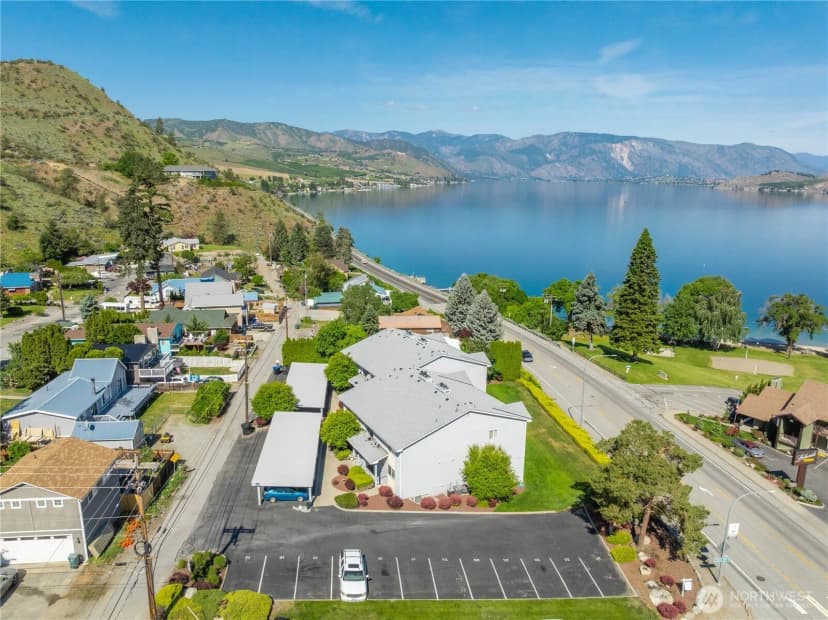 Property photo for 2307 W Woodin Avenue #1e, Chelan photo 32