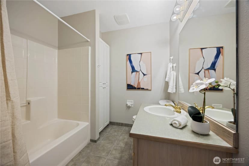 Property photo for 2307 W Woodin Avenue #1e, Chelan photo 10