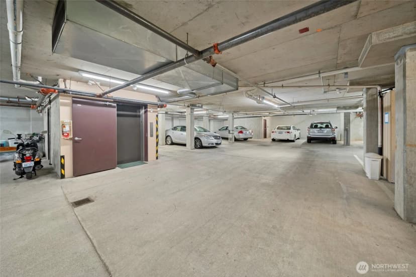 Property photo for 4409 California Avenue Sw #503, Seattle photo 32