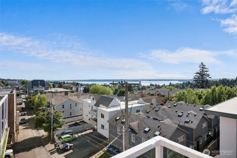 Property photo for 4409 California Avenue Sw #503, Seattle photo 9
