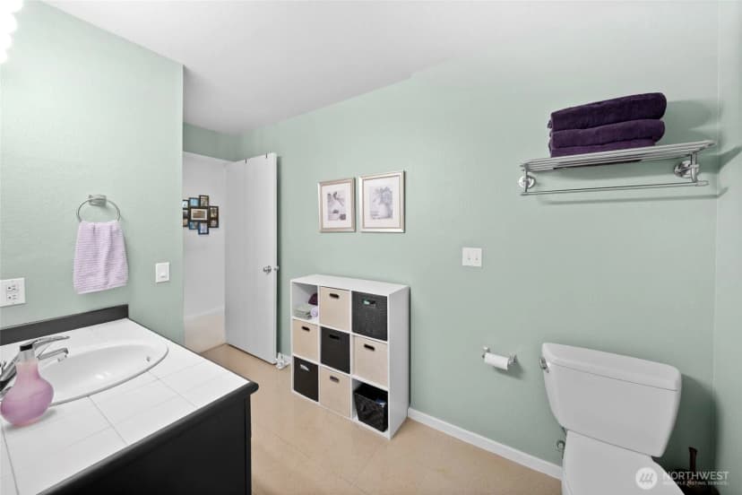 Property photo for 4409 California Avenue Sw #503, Seattle photo 26