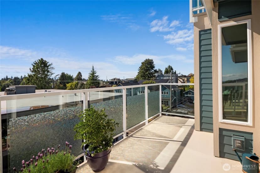 Property photo for 4409 California Avenue Sw #503, Seattle photo 19