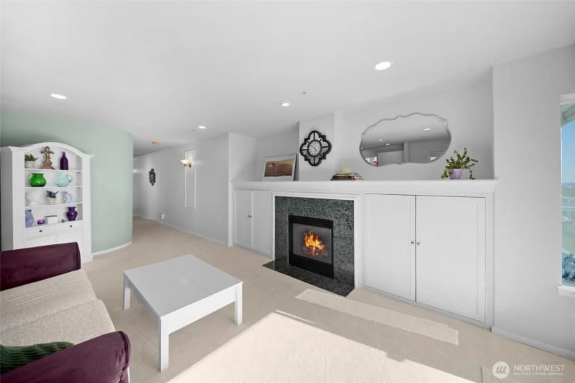 Property photo for 4409 California Avenue Sw #503, Seattle photo 13