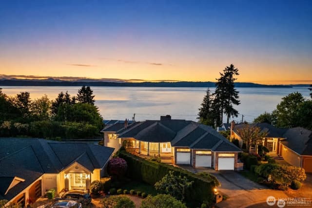 Property photo for 30809 36th Court Sw, Federal Way