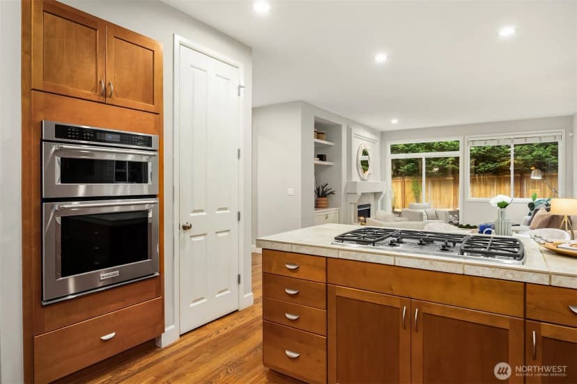 Property photo for 914 272nd Place Se, Sammamish photo 7