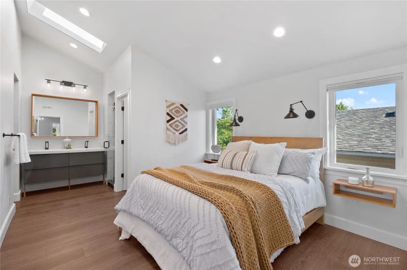 Property photo for 5500 21st Avenue S, Seattle photo 15