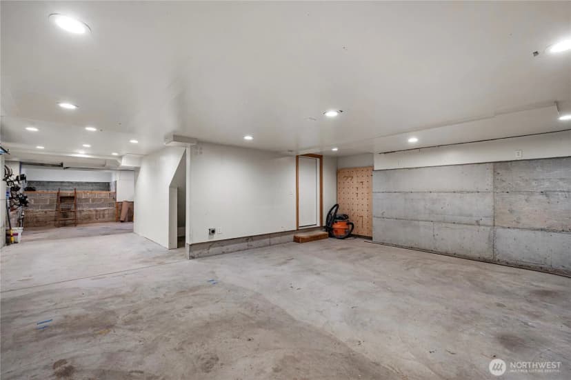 Property photo for 5500 21st Avenue S, Seattle photo 29