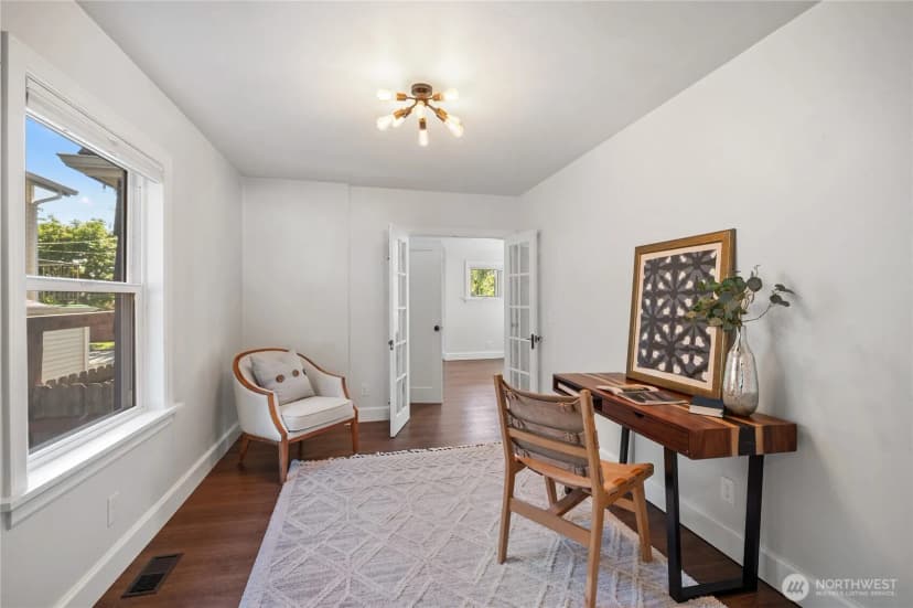 Property photo for 5500 21st Avenue S, Seattle photo 12