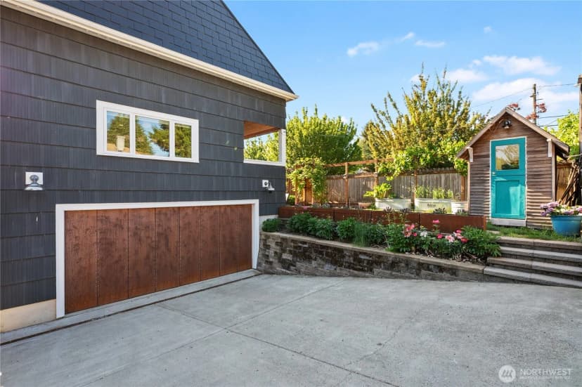 Property photo for 5500 21st Avenue S, Seattle photo 28