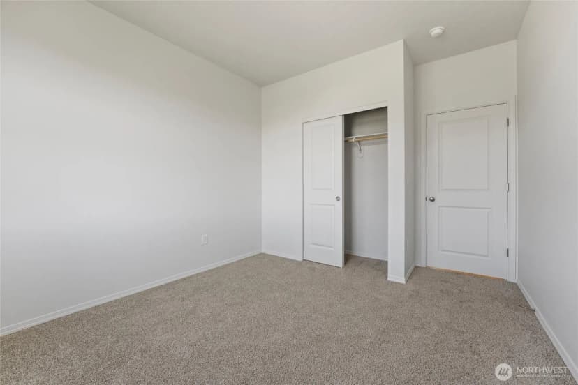 Property photo for 301 Poplar Street Ne, Royal City photo 20