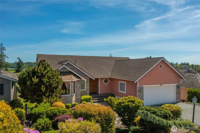 Property photo for 4755 S Golf Course Drive, Birch Bay photo 2