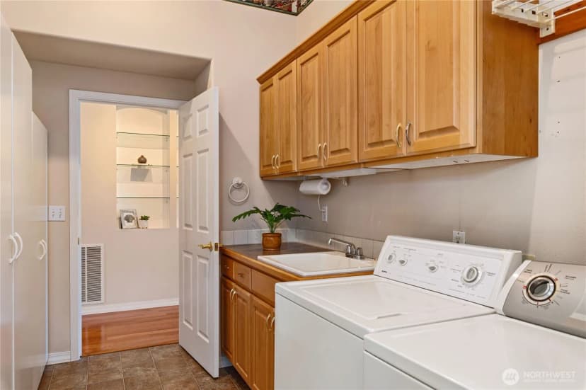 Property photo for 3277 Appaloosa Way, Bremerton photo 26