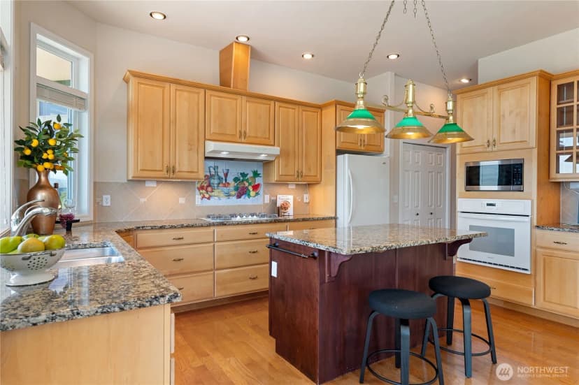 Property photo for 3277 Appaloosa Way, Bremerton photo 14