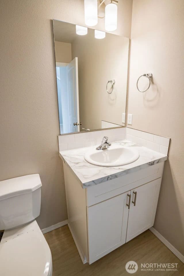 Property photo for 592 Karen Avenue, Royal City photo 5