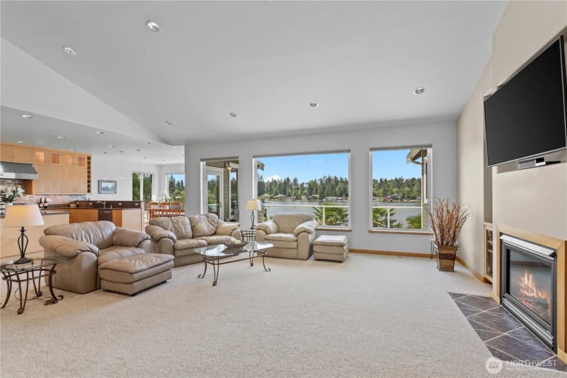 Property photo for 1106 184th Avenue Ct E, Lake Tapps photo 6