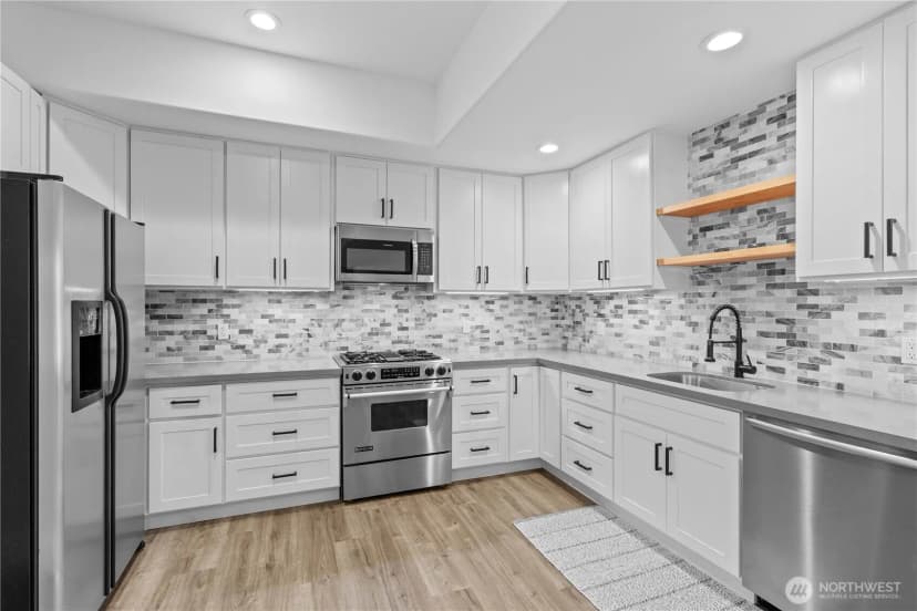 Property photo for 1106 184th Avenue Ct E, Lake Tapps photo 19