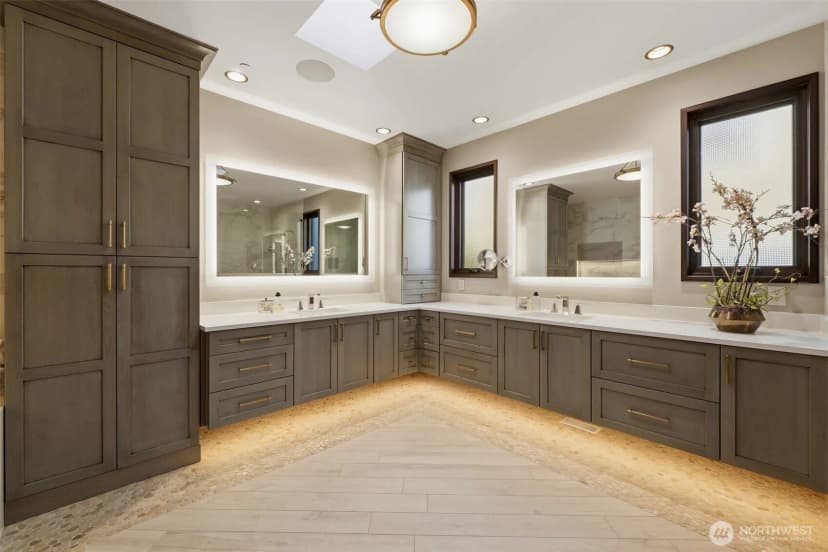 Property photo for 2854 Soundview Lane Nw, Gig Harbor photo 15