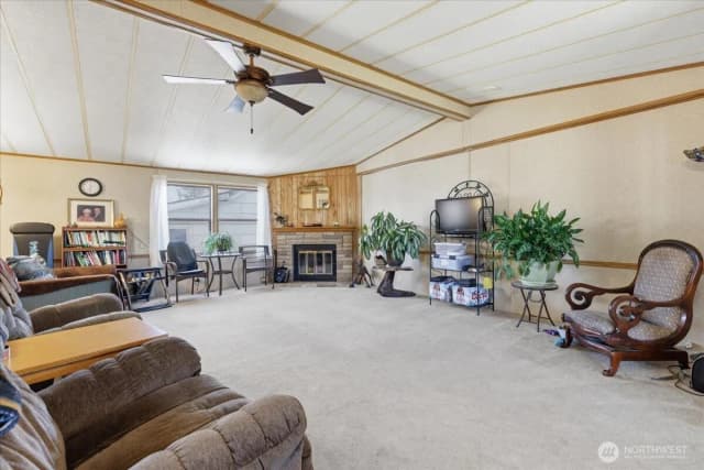 Property photo for 415 Sunny Drive, Electric City photo 3