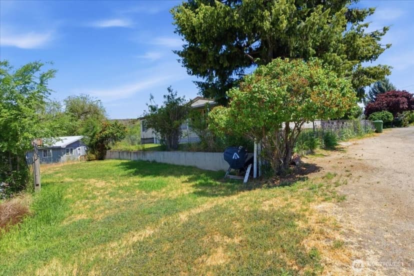 Property photo for 415 Sunny Drive, Electric City photo 29