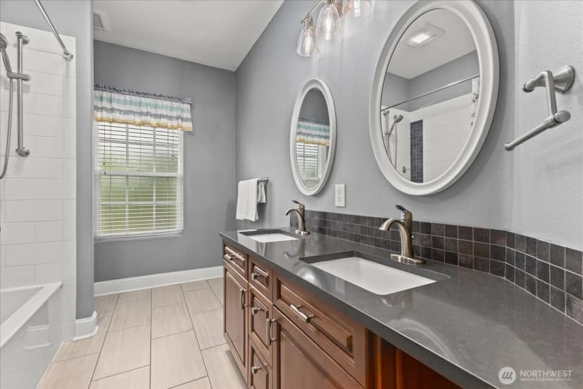 Property photo for 21410 Se 215th Street, Maple Valley photo 27