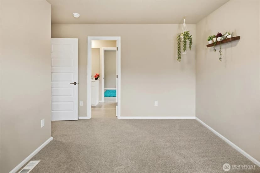 Property photo for 924 121st Avenue Se, Lake Stevens photo 19