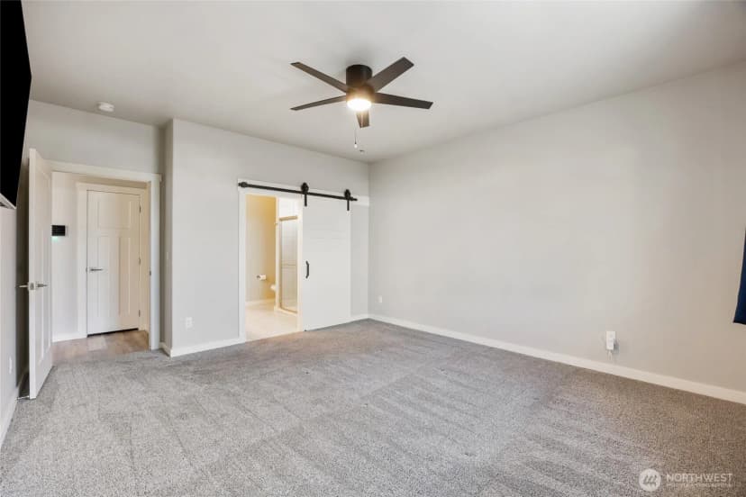 Property photo for 909 Ne 5th Avenue, Ephrata photo 17
