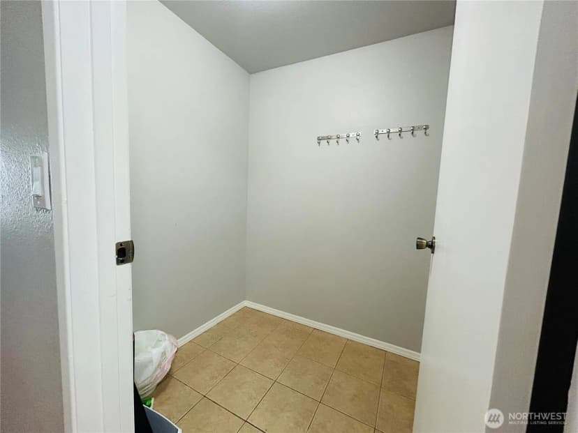Property photo for 14779 Ne 32nd Street #a-304, Bellevue photo 30