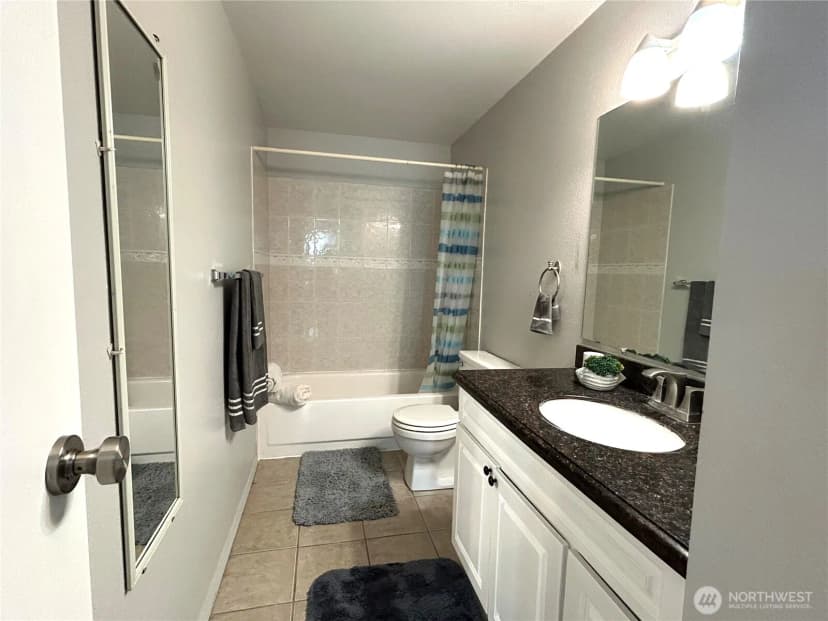 Property photo for 14779 Ne 32nd Street #a-304, Bellevue photo 23