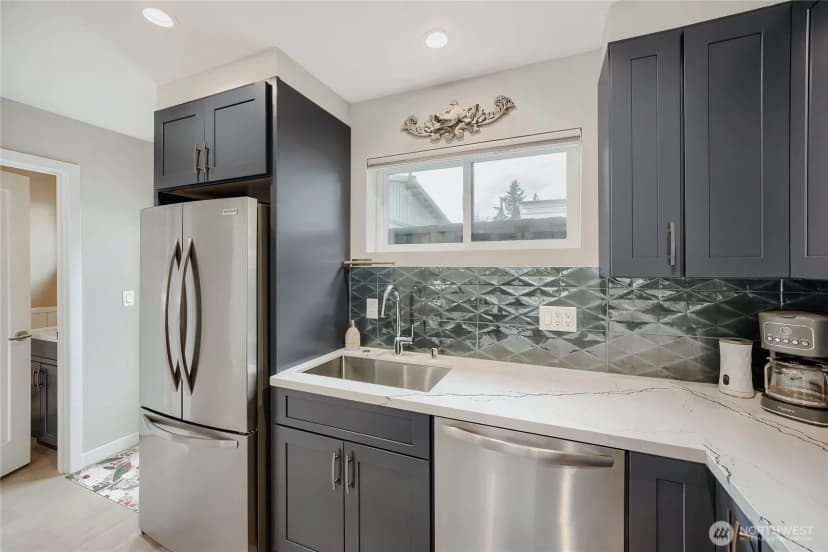 Property photo for 12534 C 5th Avenue Ne, Seattle photo 8