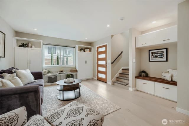 Property photo for 12534 C 5th Avenue Ne, Seattle photo 2