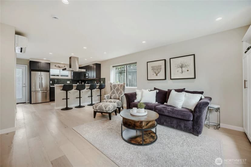 Property photo for 12534 C 5th Avenue Ne, Seattle photo 5