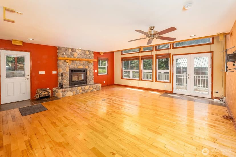 Property photo for 35353 North Shore Drive, Mount Vernon photo 7
