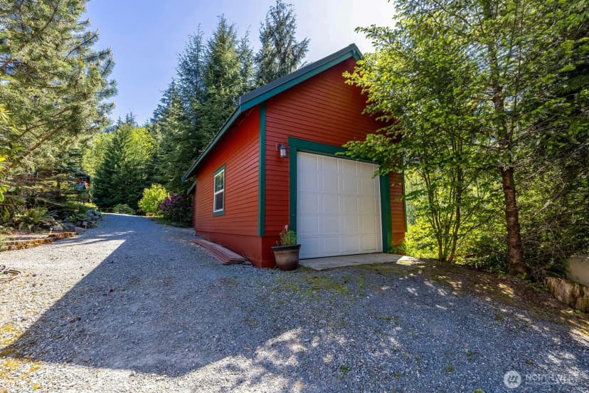 Property photo for 35353 North Shore Drive, Mount Vernon photo 32