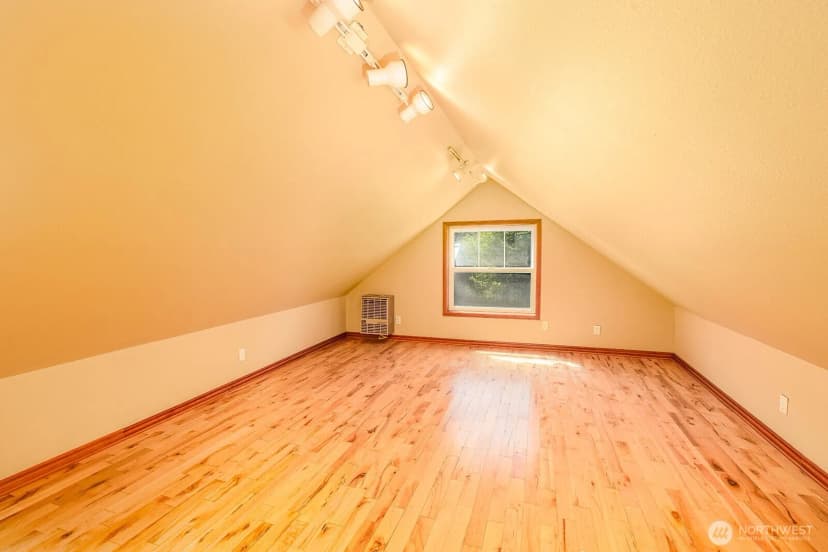 Property photo for 35353 North Shore Drive, Mount Vernon photo 19