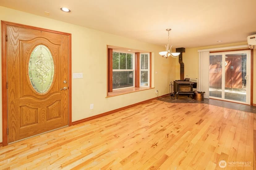 Property photo for 35353 North Shore Drive, Mount Vernon photo 6