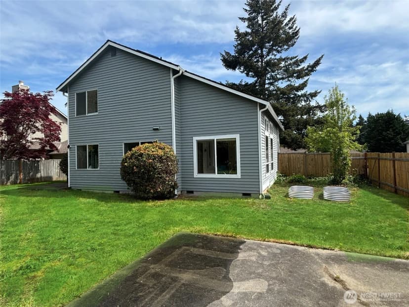 Property photo for 21523 129th Avenue Se, Kent photo 32