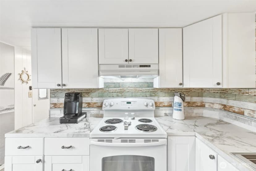 Property photo for 31109 N Place, Ocean Park photo 8