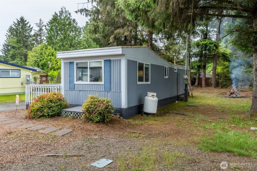 Property photo for 31109 N Place, Ocean Park photo 24