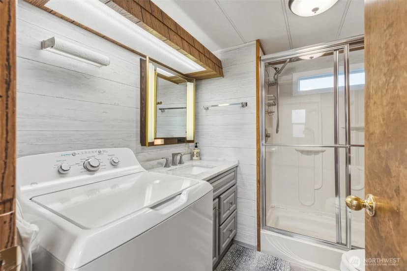 Property photo for 31109 N Place, Ocean Park photo 17