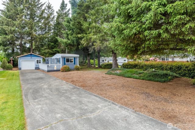 Property photo for 31109 N Place, Ocean Park photo 3