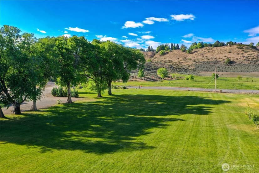 Property photo for 46 Shumway Road, Omak photo 34
