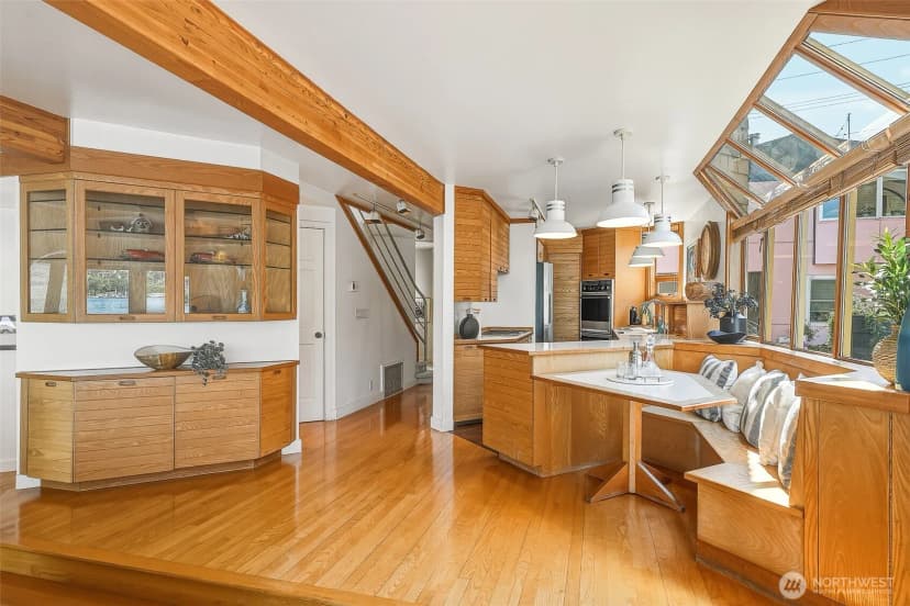 Property photo for 10 E Roanoke Street #8, Seattle photo 10