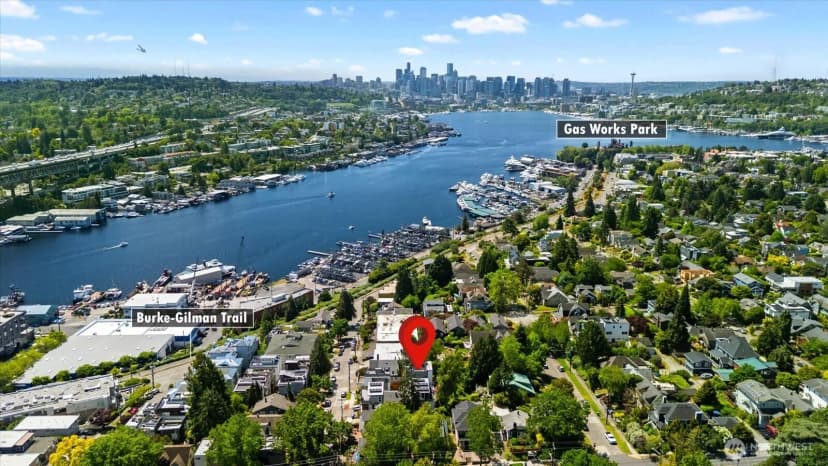 Property photo for 3953 1st Avenue Ne #a, Seattle photo 37