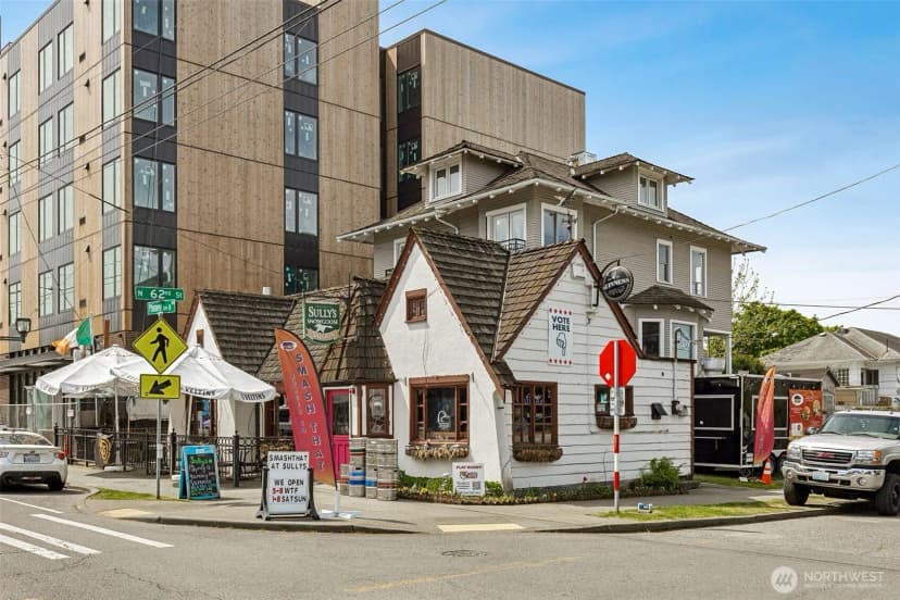 Property photo for 5819 Phinney Avenue N #405, Seattle photo 26