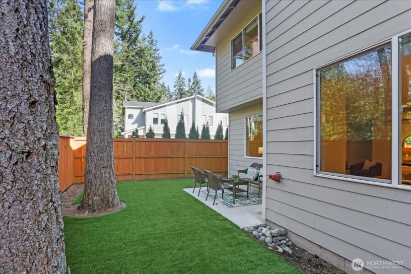 Property photo for 121 171st Place Sw #b, Bothell photo 34