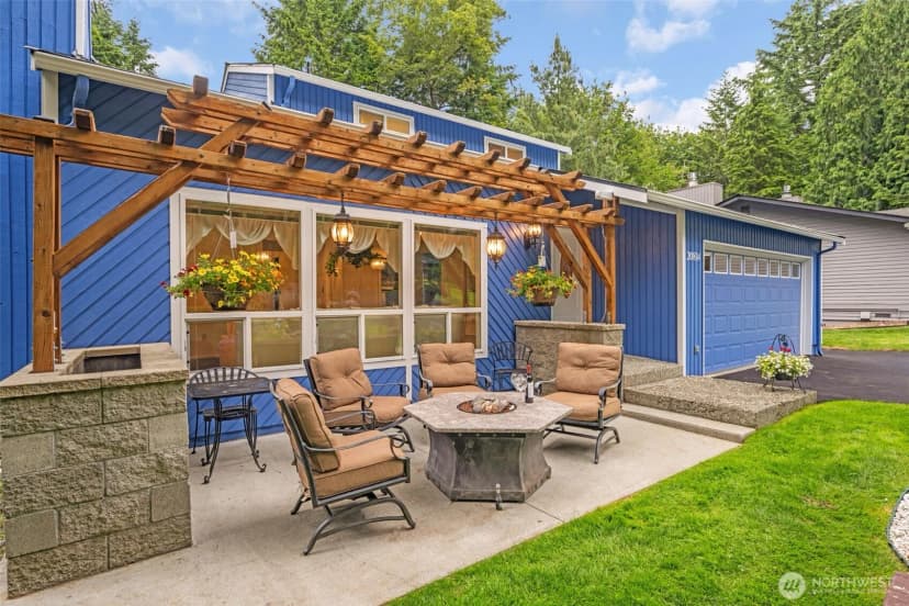 Property photo for 20814 28th Avenue Se, Bothell photo 3