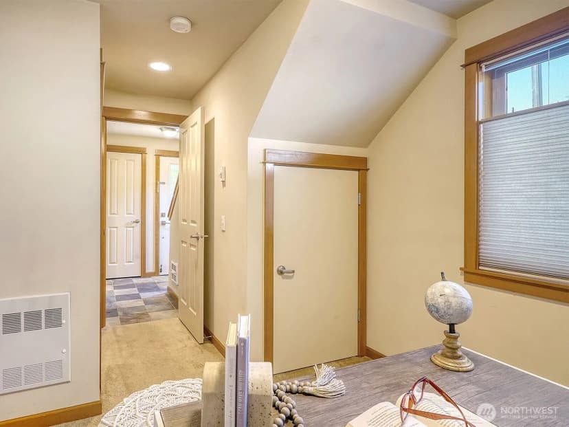 Property photo for 2130 N 113th Street #a, Seattle photo 19