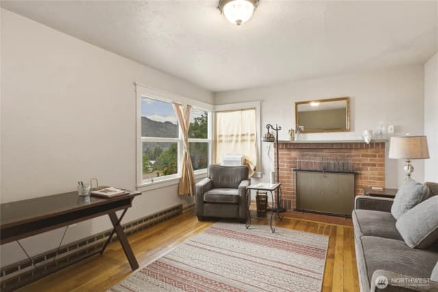 Property photo for 462 Beach Street, Pateros photo 5