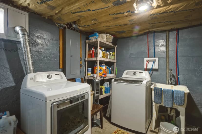 Property photo for 462 Beach Street, Pateros photo 26